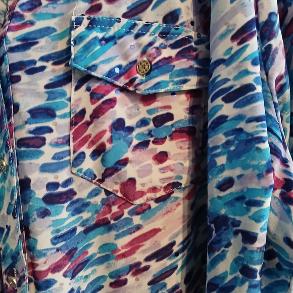 Multicolor Abstract Blouse - Picture 3 of 10